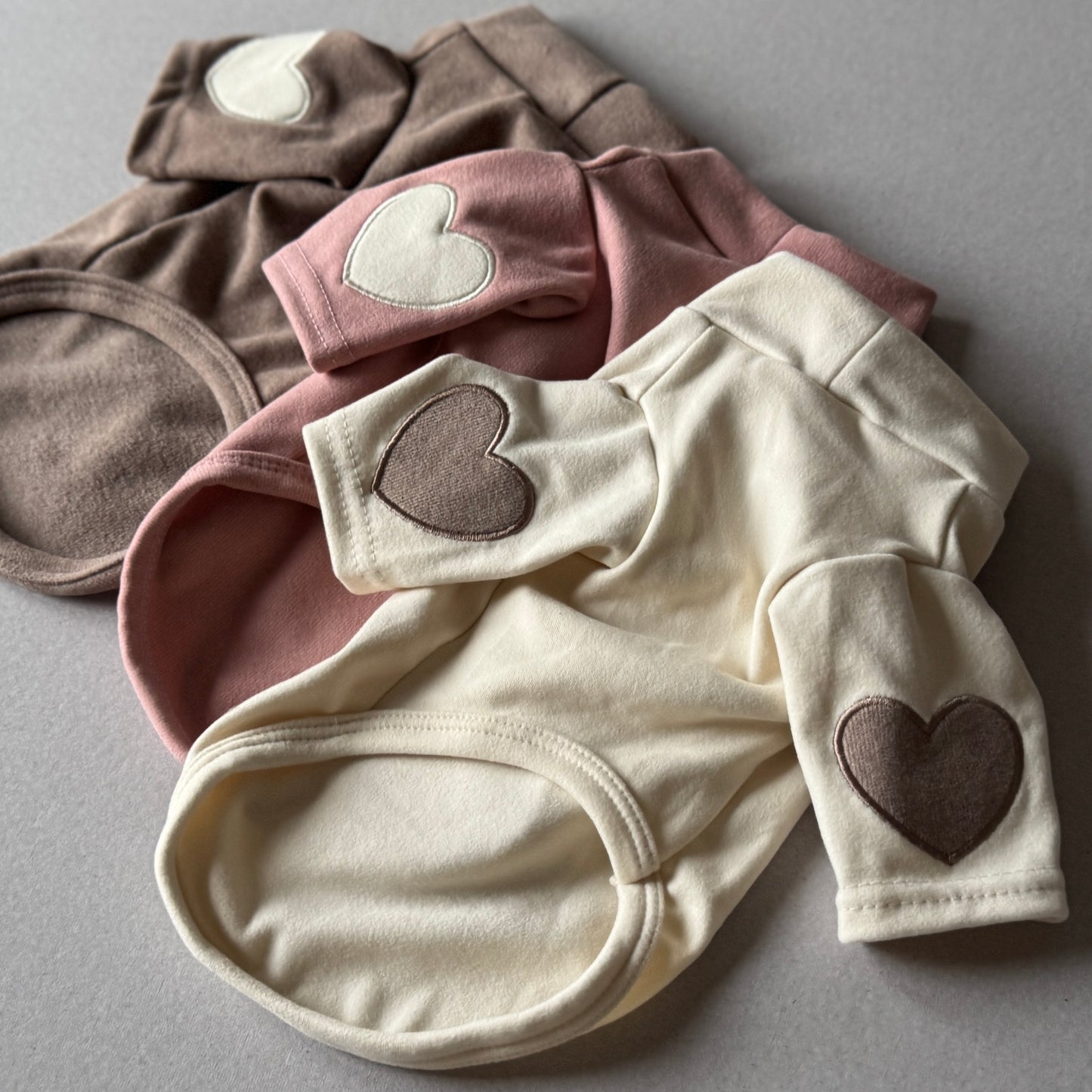 Herz & Herz Flauschiges Fleece-Kleid mit Ärmeln
