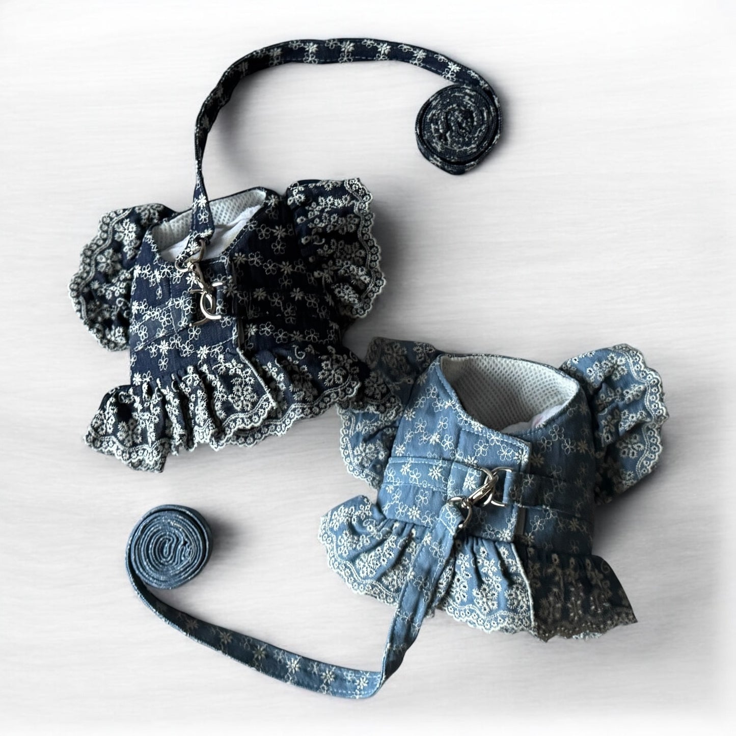 Spitzen-Denim-Geschirr mit Leine