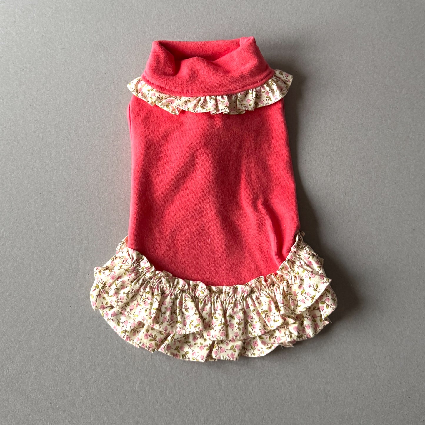 Blumen-Kleid